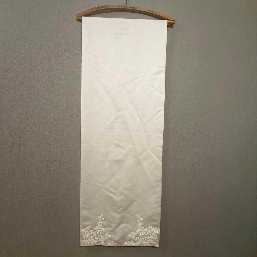 White Satin Embroidered Wedding Bridal Shall‎ Wrap